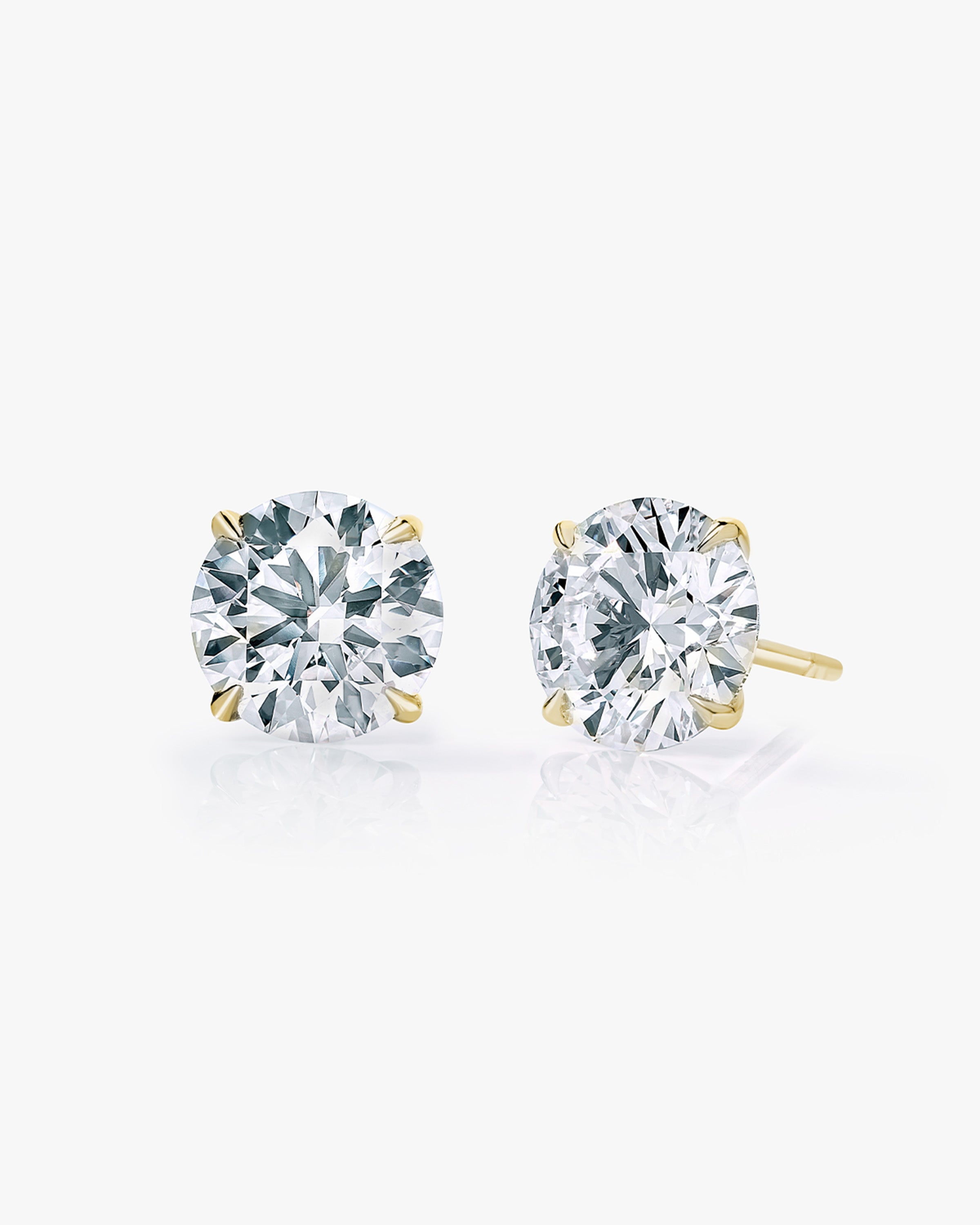 Celeste 4 Prong Diamond Studs