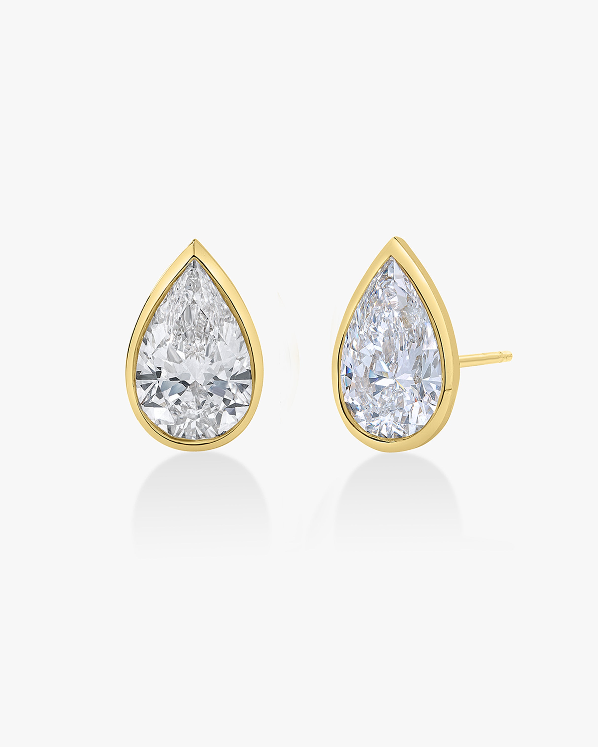 Elsa Bezel Diamond Studs - Pear